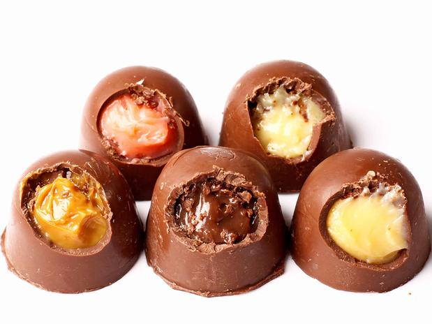 trufas-crocantes-chocolate-maracuja-morango-caramelo