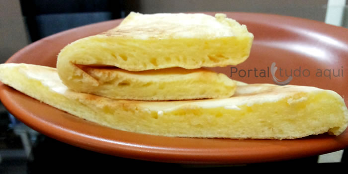 pao-de-queijo-de-frigideira-portaltudoaqui